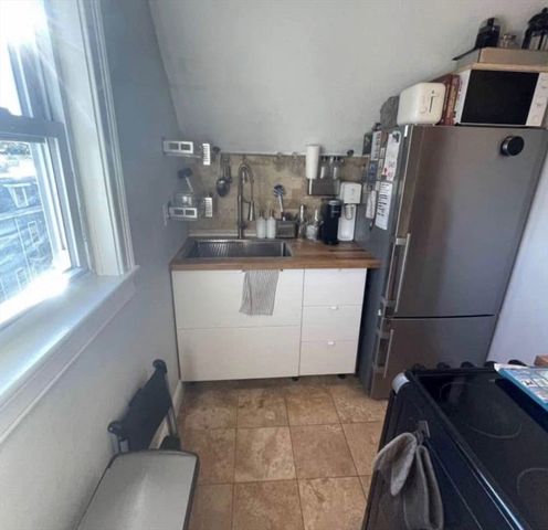 34 Telegraph St. 3, Boston, MA 02127