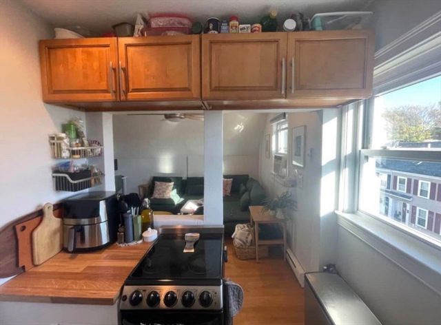 34 Telegraph St. 3, Boston, MA 02127