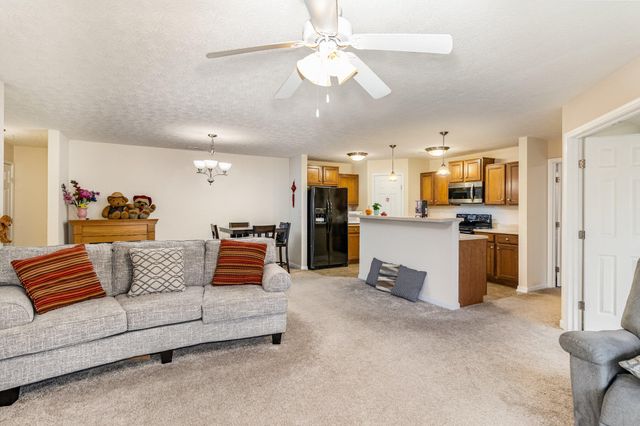 809 Foinavon Lane, Walton, KY 41094