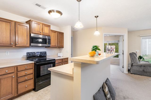 809 Foinavon Lane, Walton, KY 41094