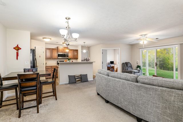 809 Foinavon Lane, Walton, KY 41094