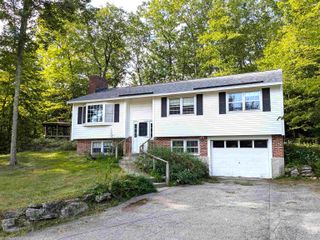 206 S Merrimack Road, Hollis, NH 03049
