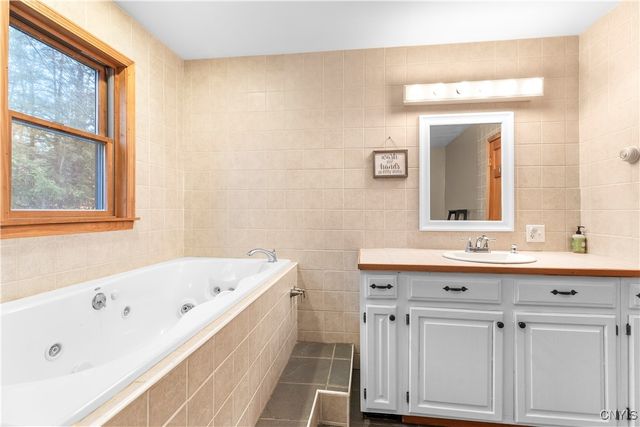 8483 Edwards Road, Floyd, NY 13440