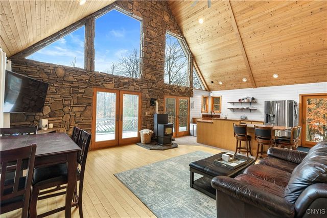 8483 Edwards Road, Floyd, NY 13440