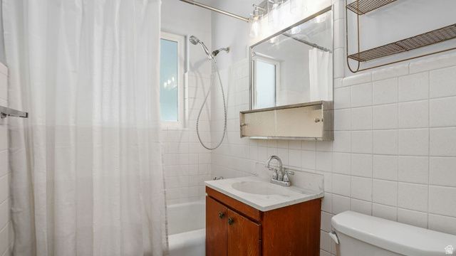 361 E MCMILLAN LN, Murray, UT 84107