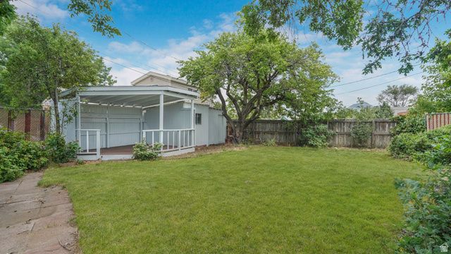 361 E MCMILLAN LN, Murray, UT 84107