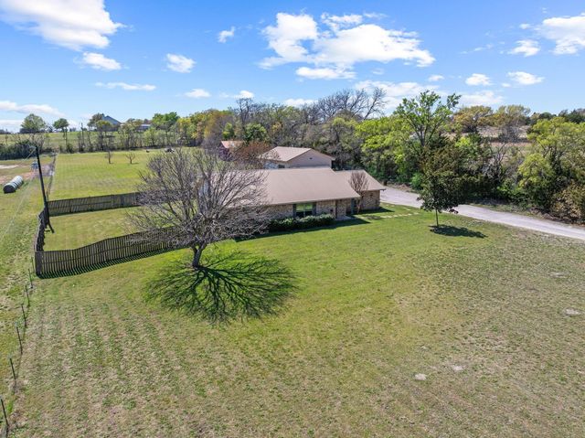 3802 County Road 429, Anna, TX 75409