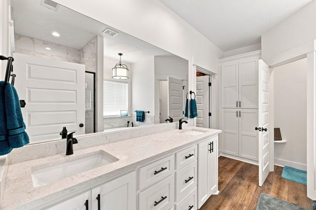 134 N Slade, Sumrall, MS 39482