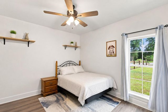 134 N Slade, Sumrall, MS 39482