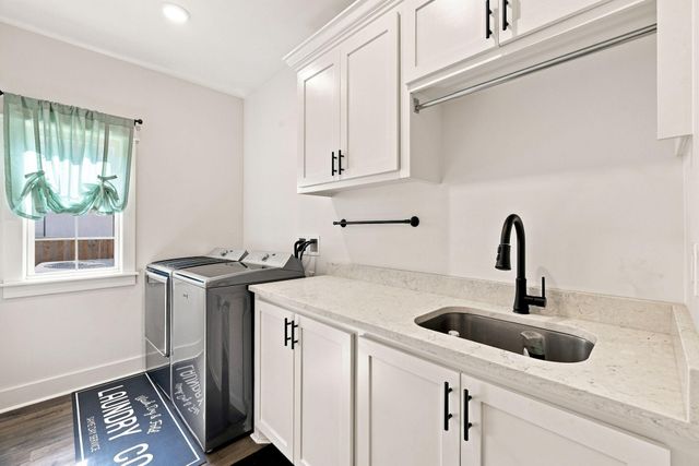 134 N Slade, Sumrall, MS 39482