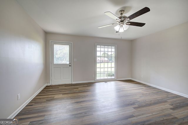 762 Morgan Road, Bremen, GA 30110