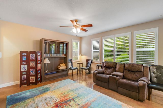 212 Camross Ct, Lincoln, CA 95648