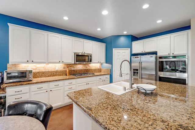 212 Camross Ct, Lincoln, CA 95648