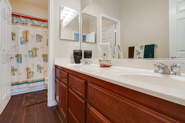212 Camross Ct, Lincoln, CA 95648