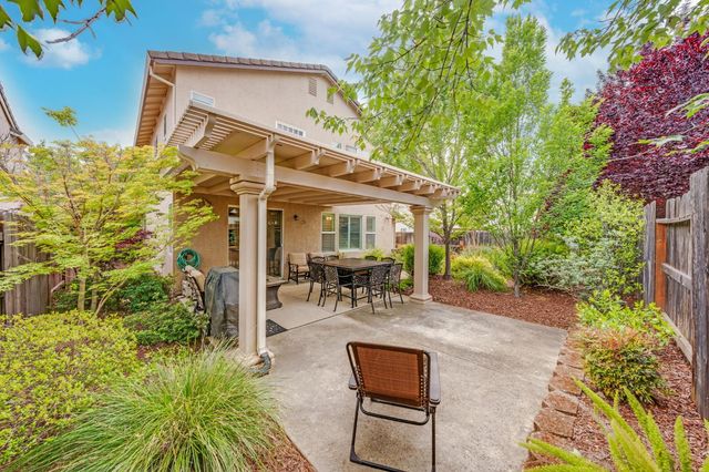212 Camross Ct, Lincoln, CA 95648