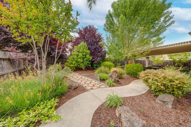 212 Camross Ct, Lincoln, CA 95648