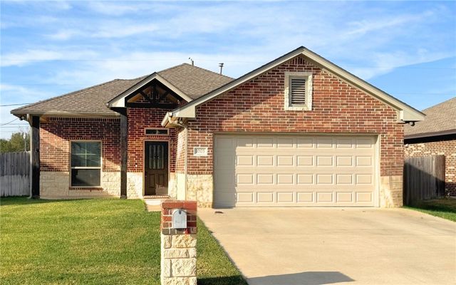 1005 Copperas Bend, Caldwell, TX 77836