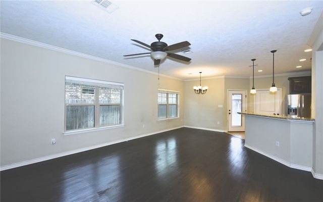 1005 Copperas Bend, Caldwell, TX 77836