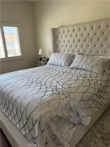 80 Almador, Irvine, CA 92614