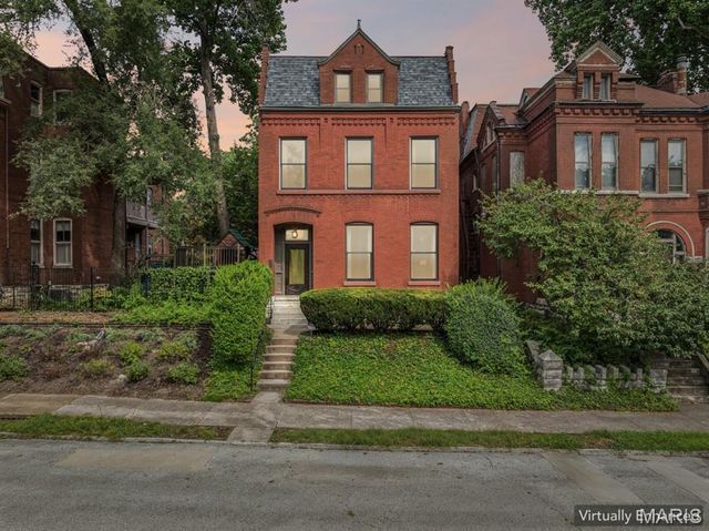 3114 Illinois Avenue, St Louis, MO 63118