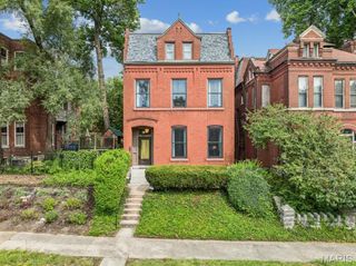 3114 Illinois Avenue, St Louis, MO 63118