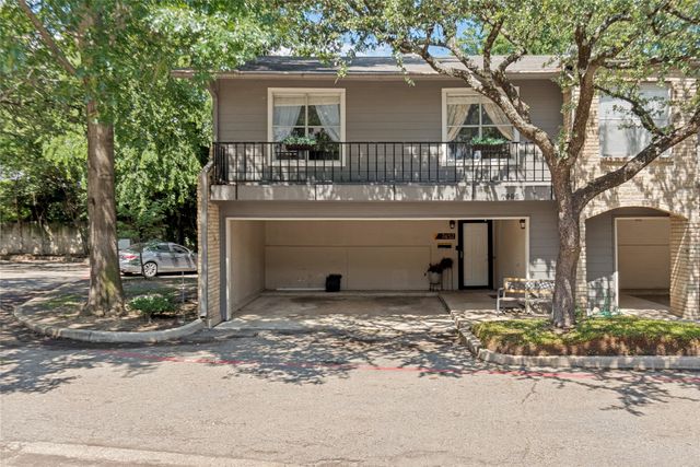 7452 E Northwest Highway 123, Dallas, TX 75231