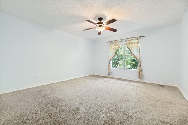 7452 E Northwest Highway 123, Dallas, TX 75231