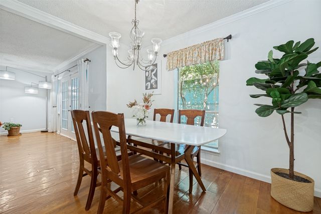 7452 E Northwest Highway 123, Dallas, TX 75231