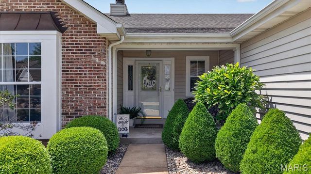 948 Emerald Oaks Court, Eureka, MO 63025