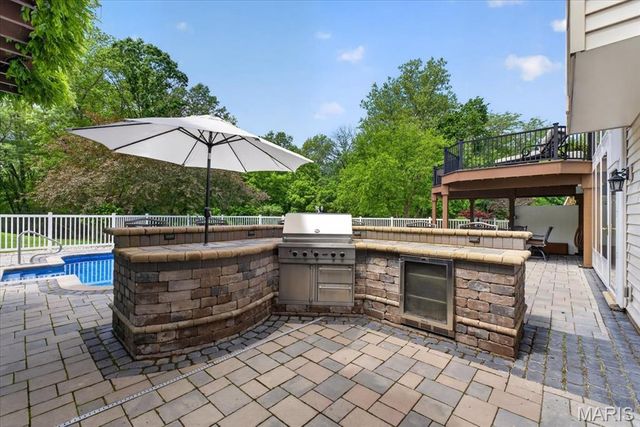 948 Emerald Oaks Court, Eureka, MO 63025