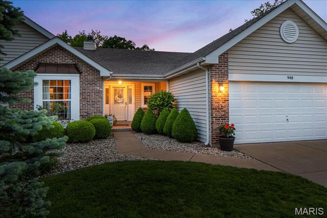 948 Emerald Oaks Court, Eureka, MO 63025