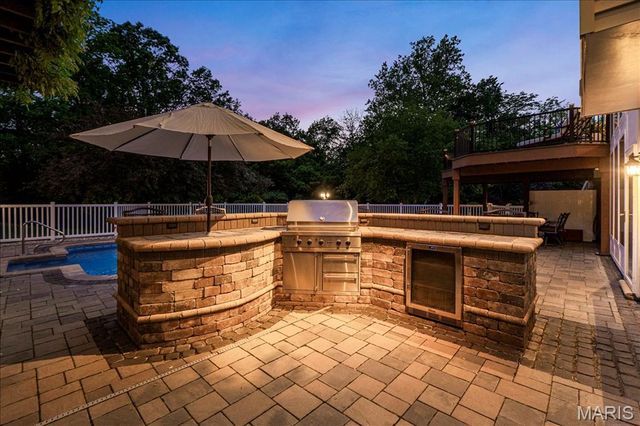 948 Emerald Oaks Court, Eureka, MO 63025