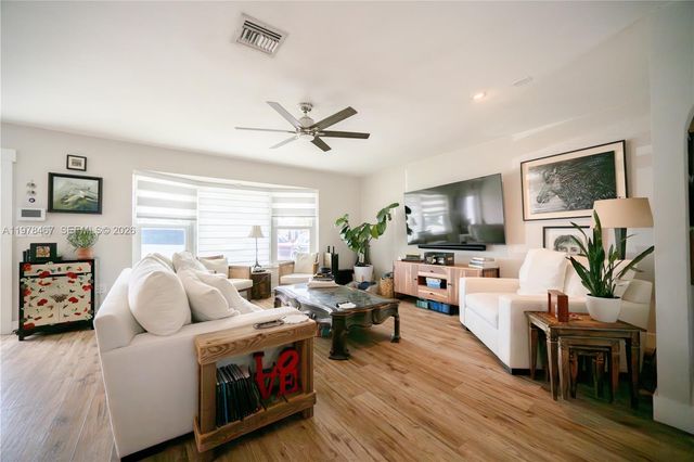 19431 Franjo Rd, Cutler Bay, FL 33157