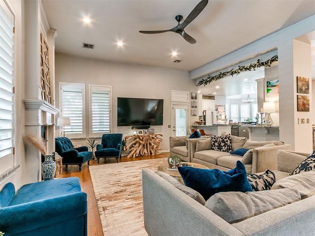 4205 Hidden Lake Circle, Moore, OK 73160
