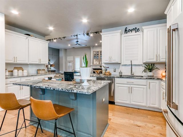 4205 Hidden Lake Circle, Moore, OK 73160