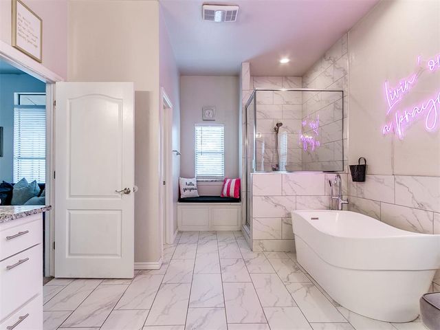 4205 Hidden Lake Circle, Moore, OK 73160