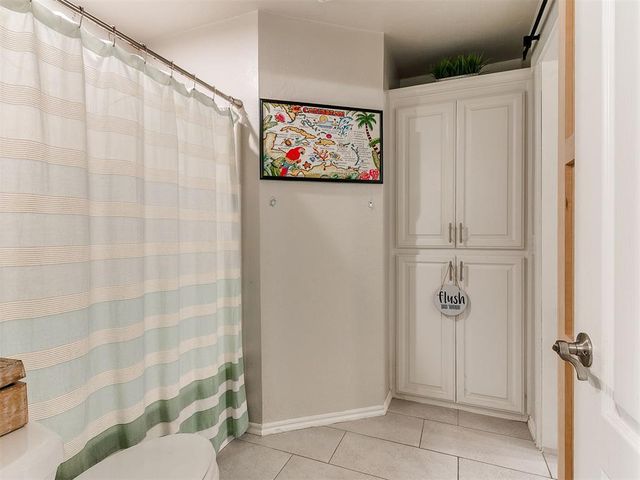 4205 Hidden Lake Circle, Moore, OK 73160