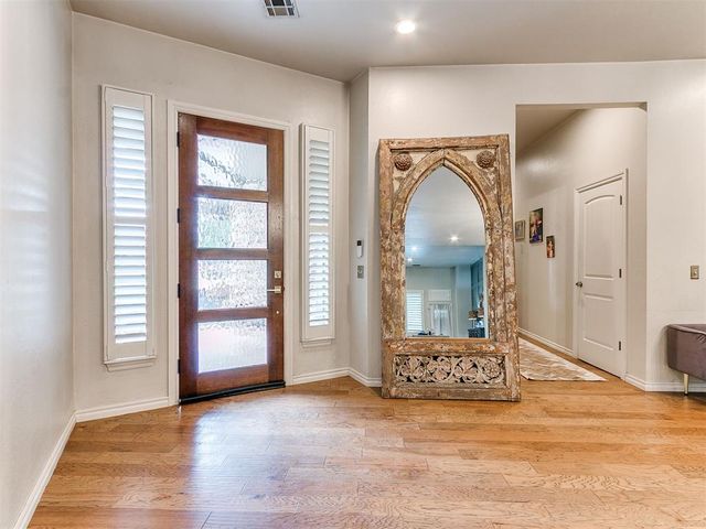 4205 Hidden Lake Circle, Moore, OK 73160