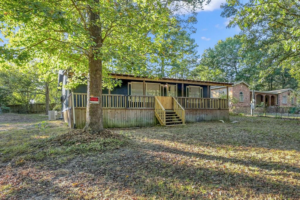 14287 E Forest Circle, Montgomery, TX 77356