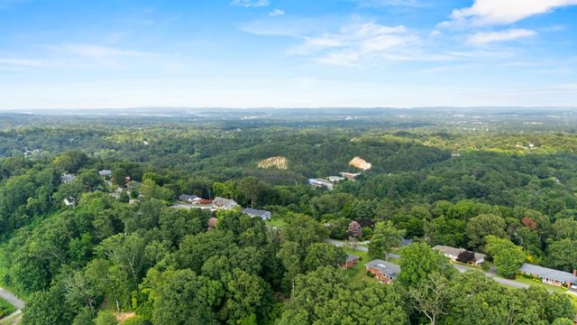 164 S Mission Ridge Drive Drive, Rossville, GA 30741