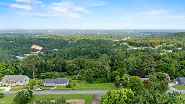 164 S Mission Ridge Drive Drive, Rossville, GA 30741