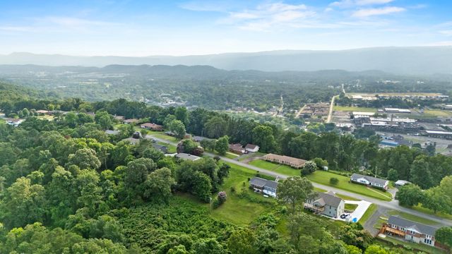 164 S Mission Ridge Drive Drive, Rossville, GA 30741