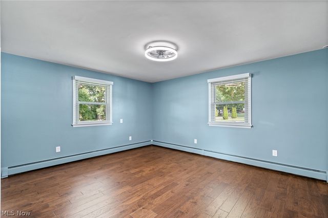 1212 Buena Vista Street NE, Canton, OH 44714