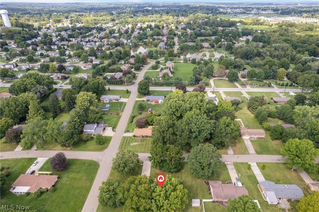 1212 Buena Vista Street NE, Canton, OH 44714