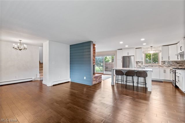 1212 Buena Vista Street NE, Canton, OH 44714