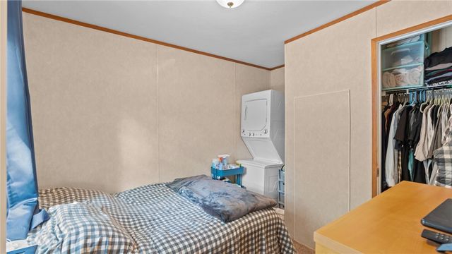 529 Forest Park, Middletown, RI 02842