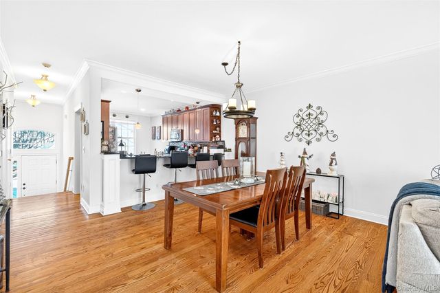 102 Villa Court, Carmel, NY 10512