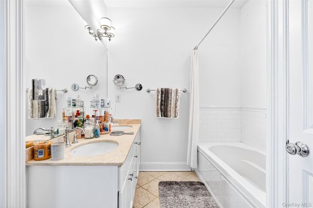 102 Villa Court, Carmel, NY 10512