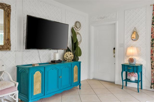 1539 Funston Street, Hollywood, FL 33020