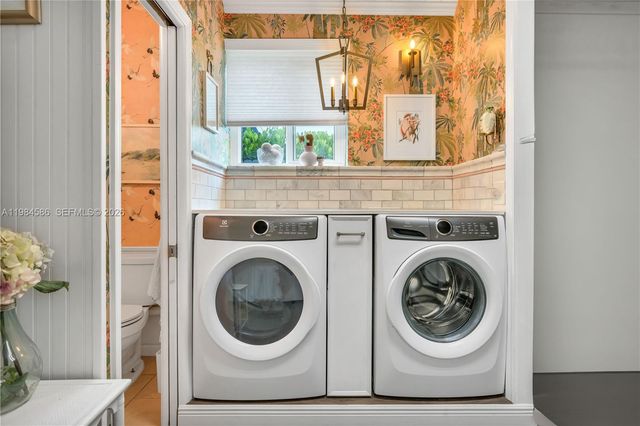 1539 Funston Street, Hollywood, FL 33020